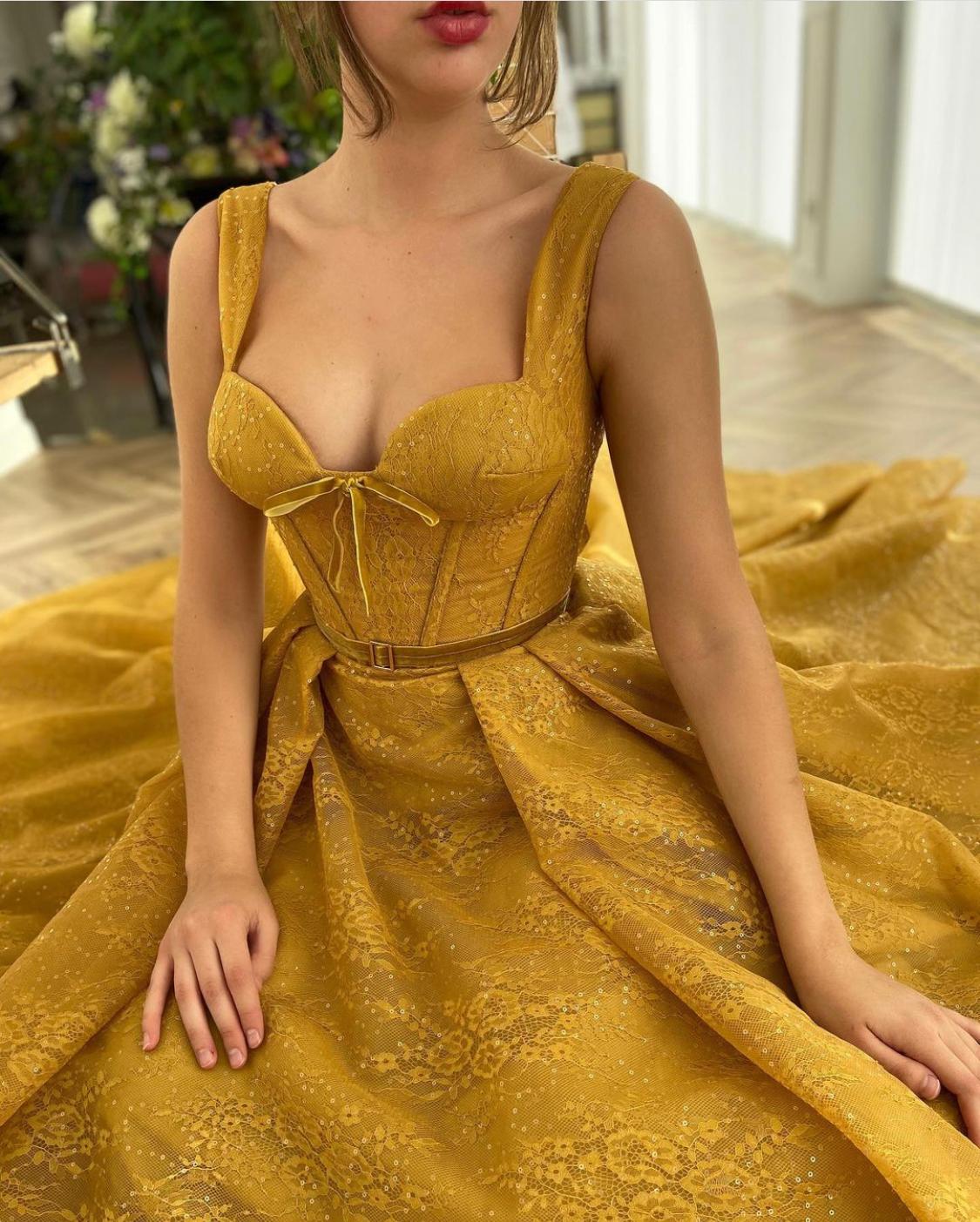 Amber Vivid Gown