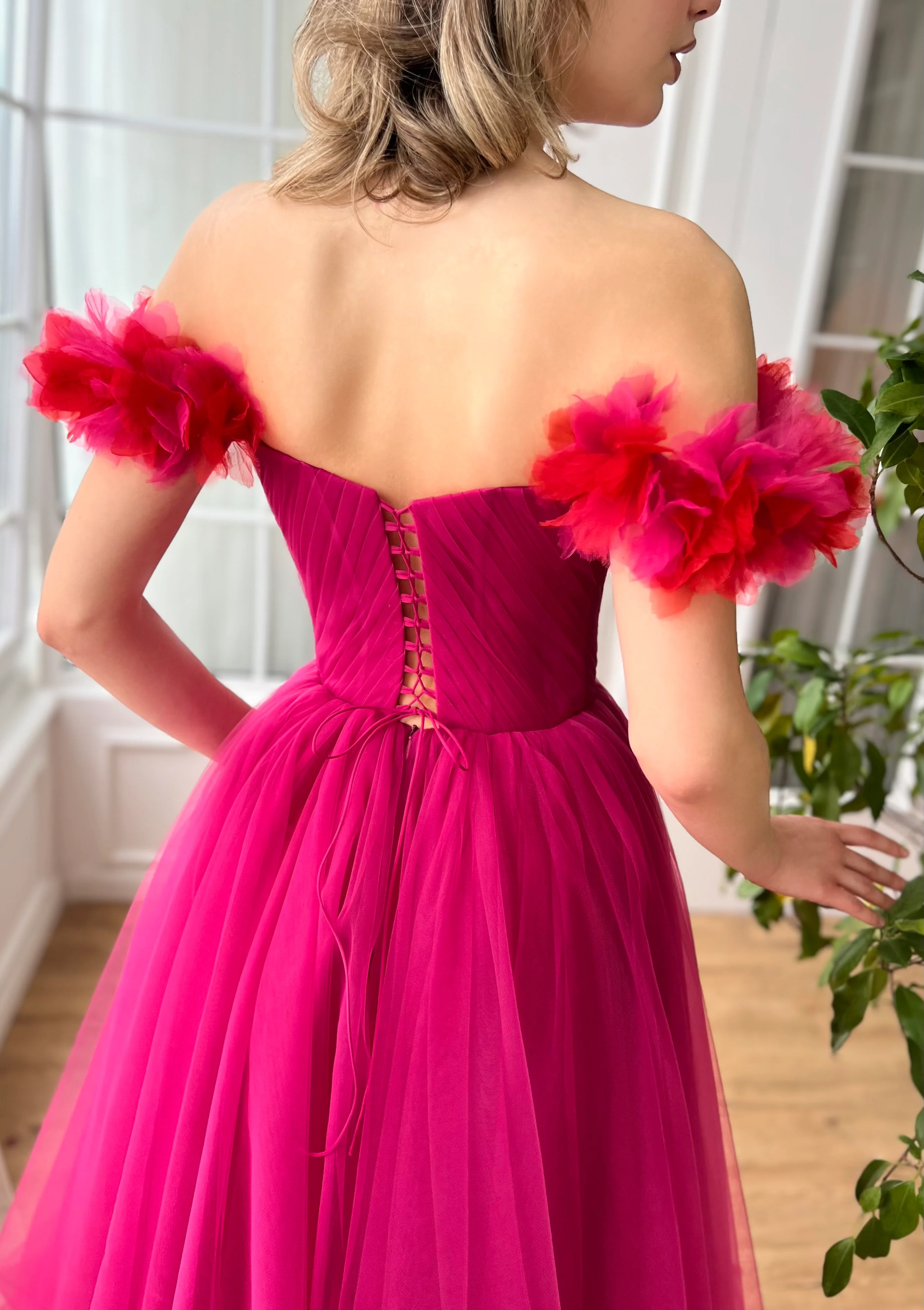 Cerise Fleur Midi Dress - Image 5