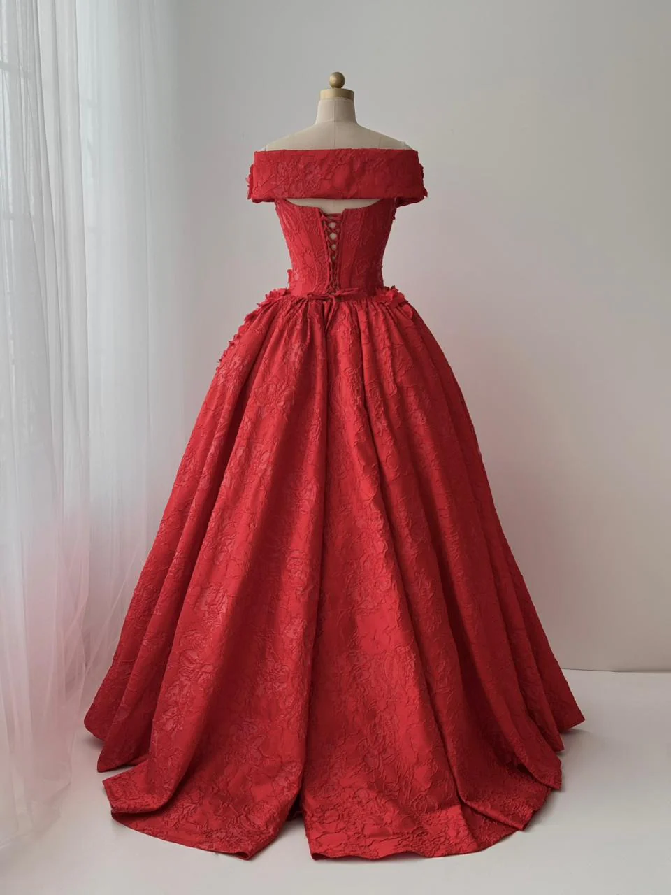 Cerise Queen Gown - Image 4