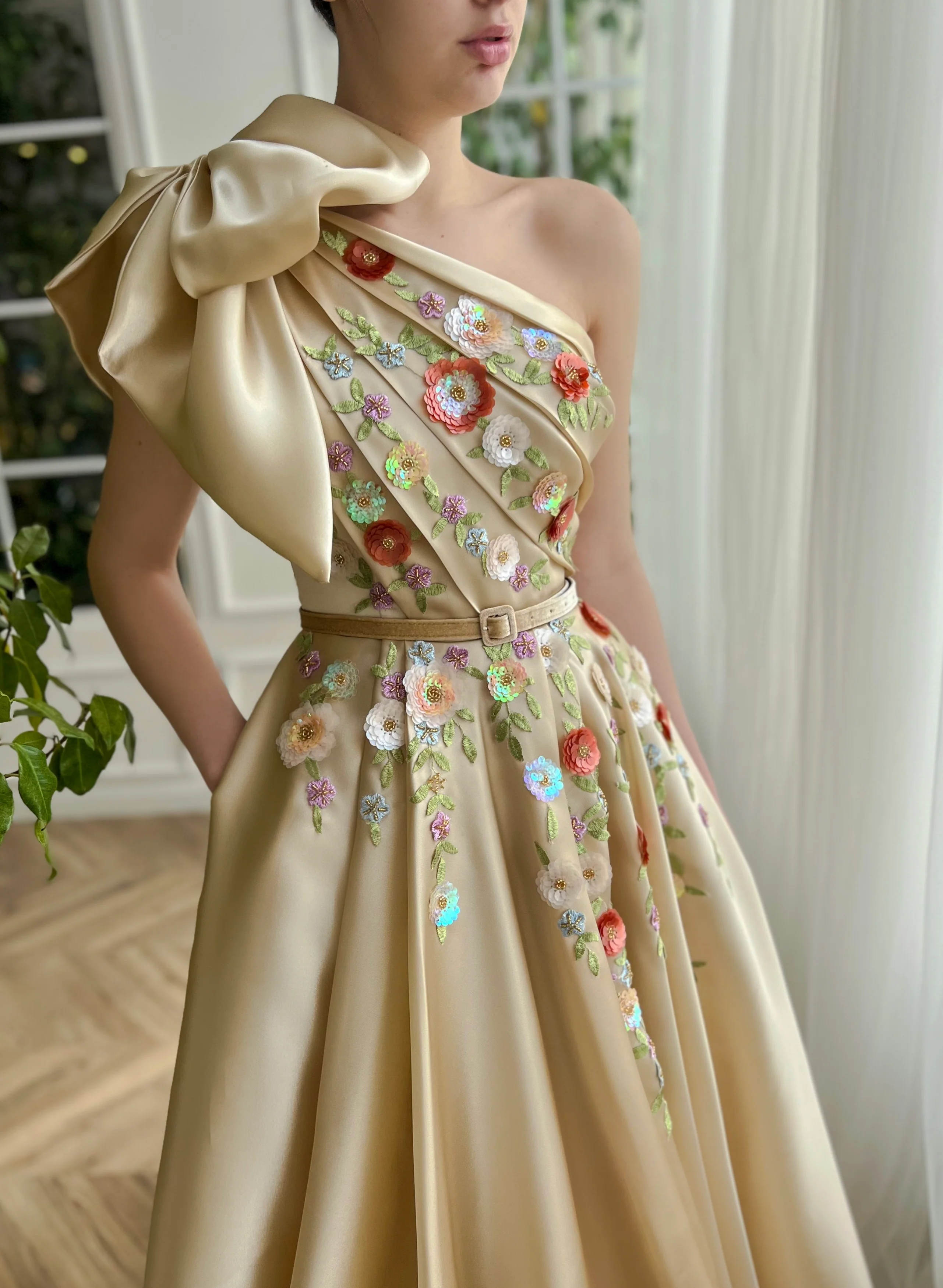 Champagne Gardenia Dress - Image 7