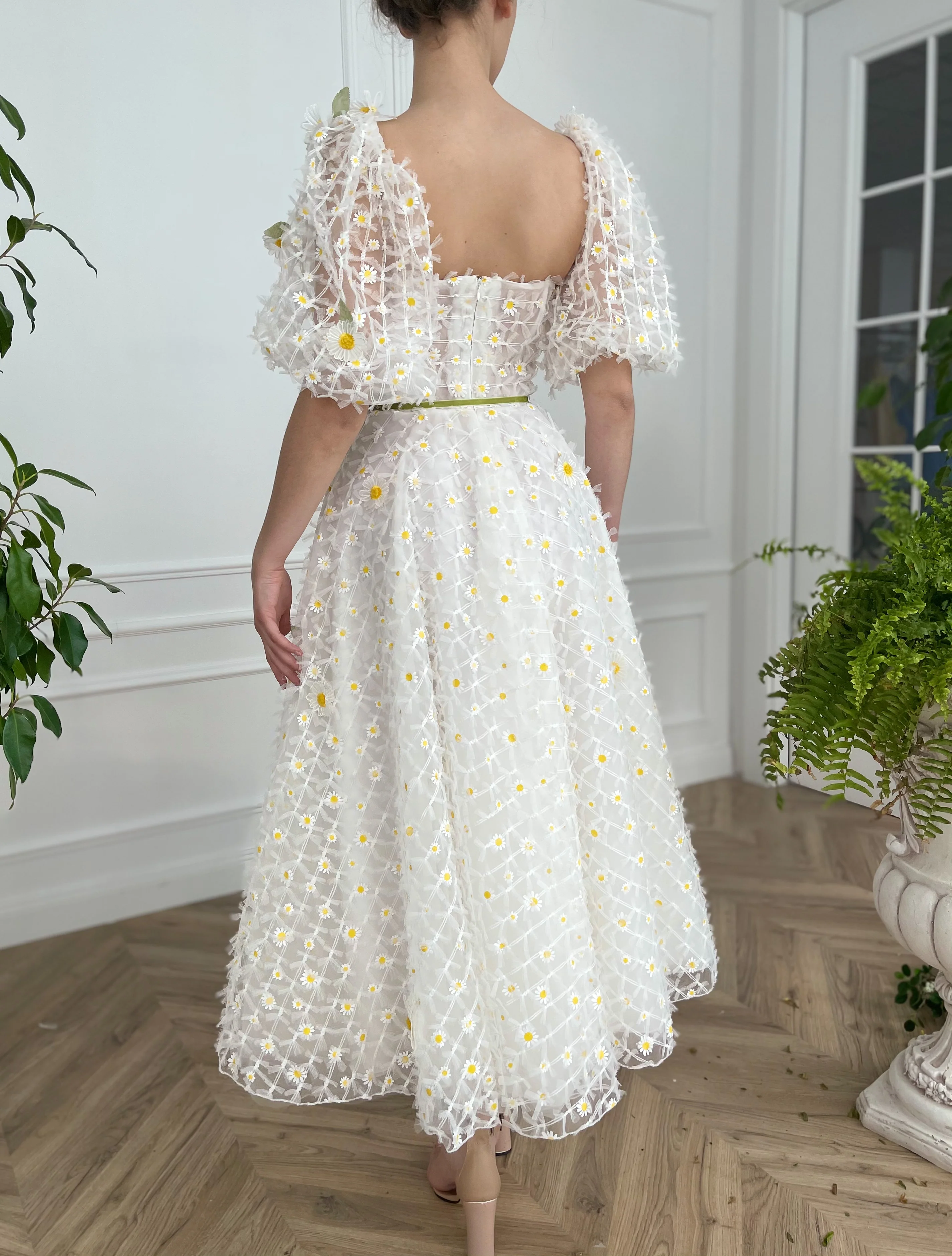Daisy Lattice Dress - Image 3
