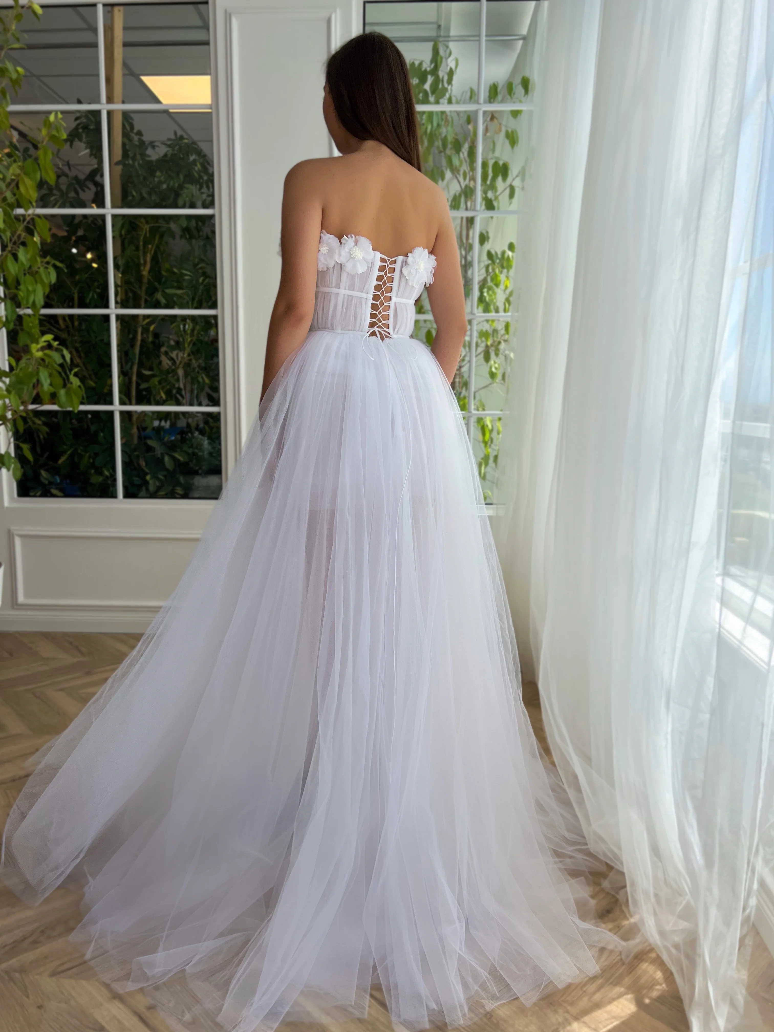 Dreamy Dual-bow Bridal Gown - Image 4