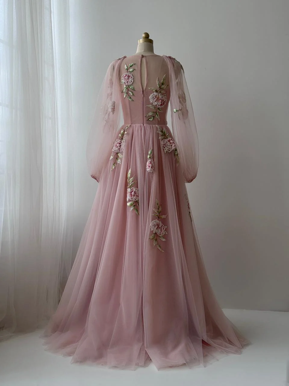 Fleur de Voile Dress - Image 4
