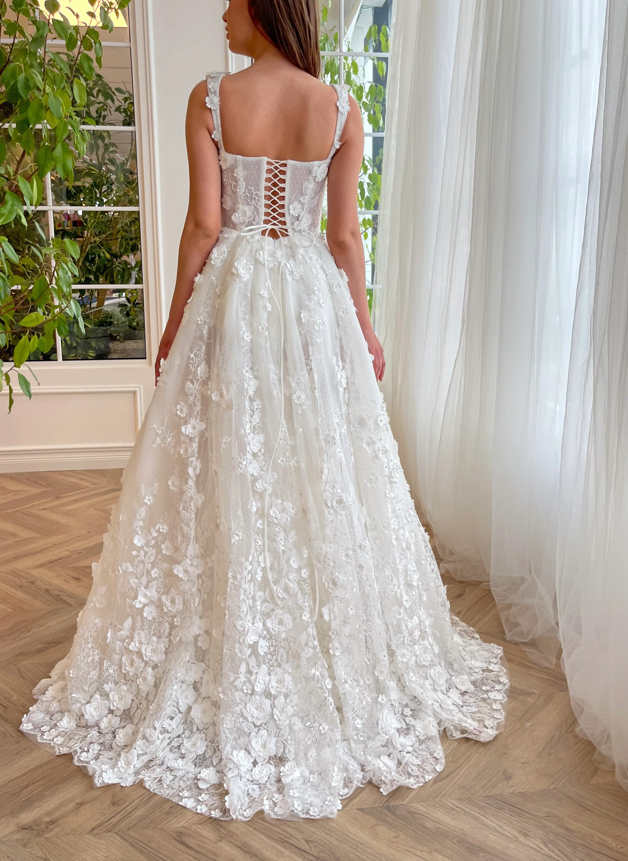 Gerbera Floral Enchantment Gown - Image 4
