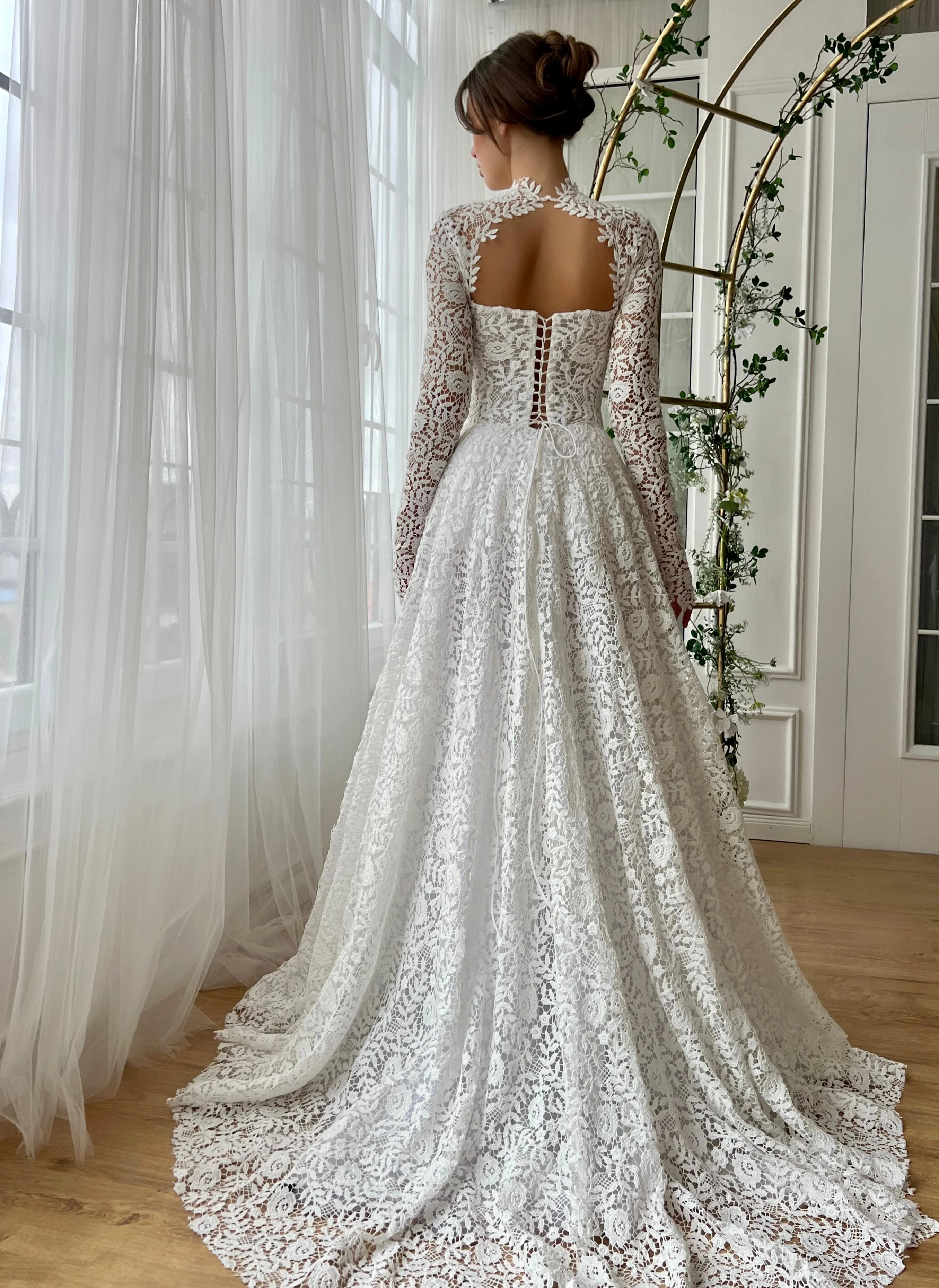 Liliette Lace Gown - Image 4