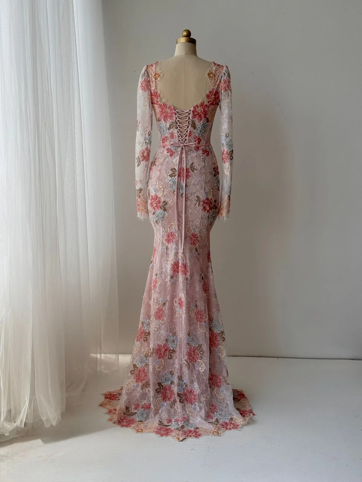 Liora Lace Mermaid Dress - Image 8