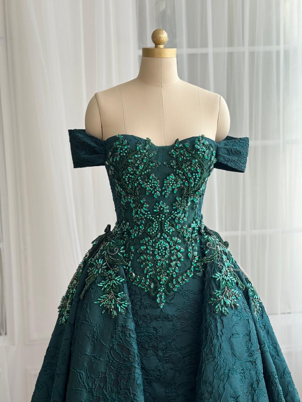 Malachite Queen Gown - Image 2