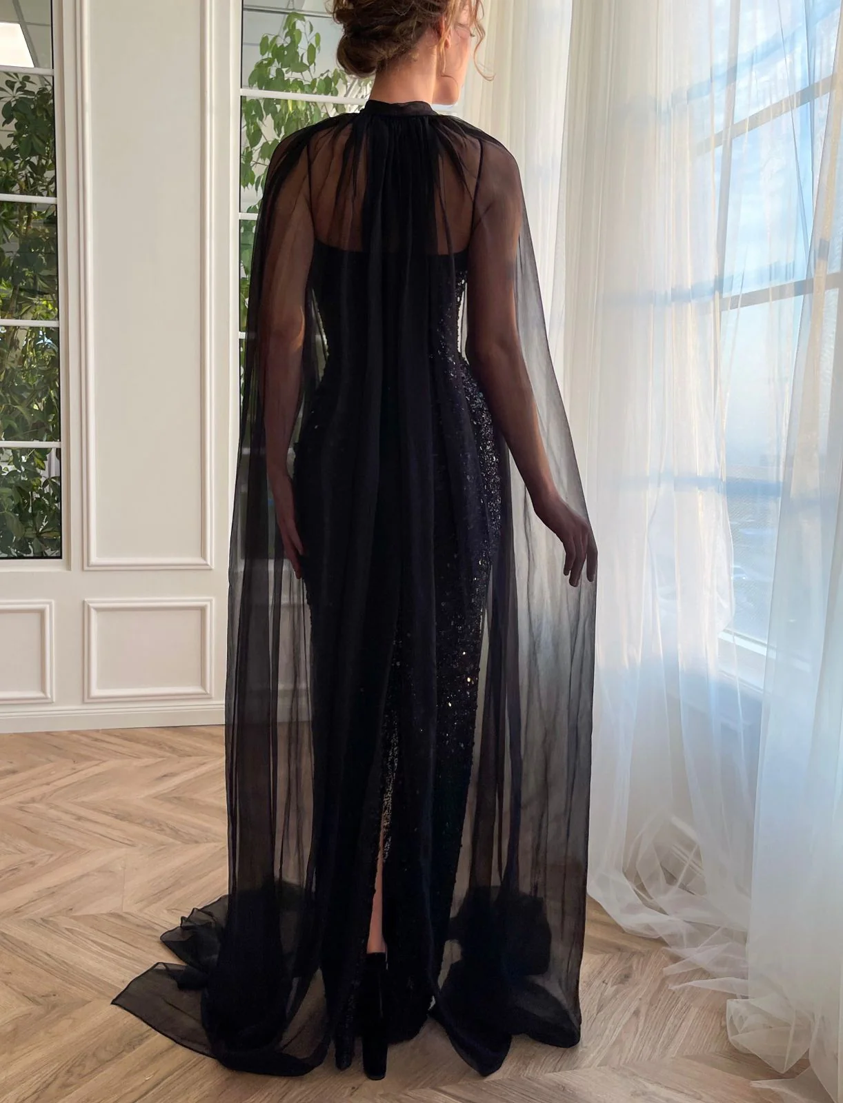 Manet Muse Gown - Image 4