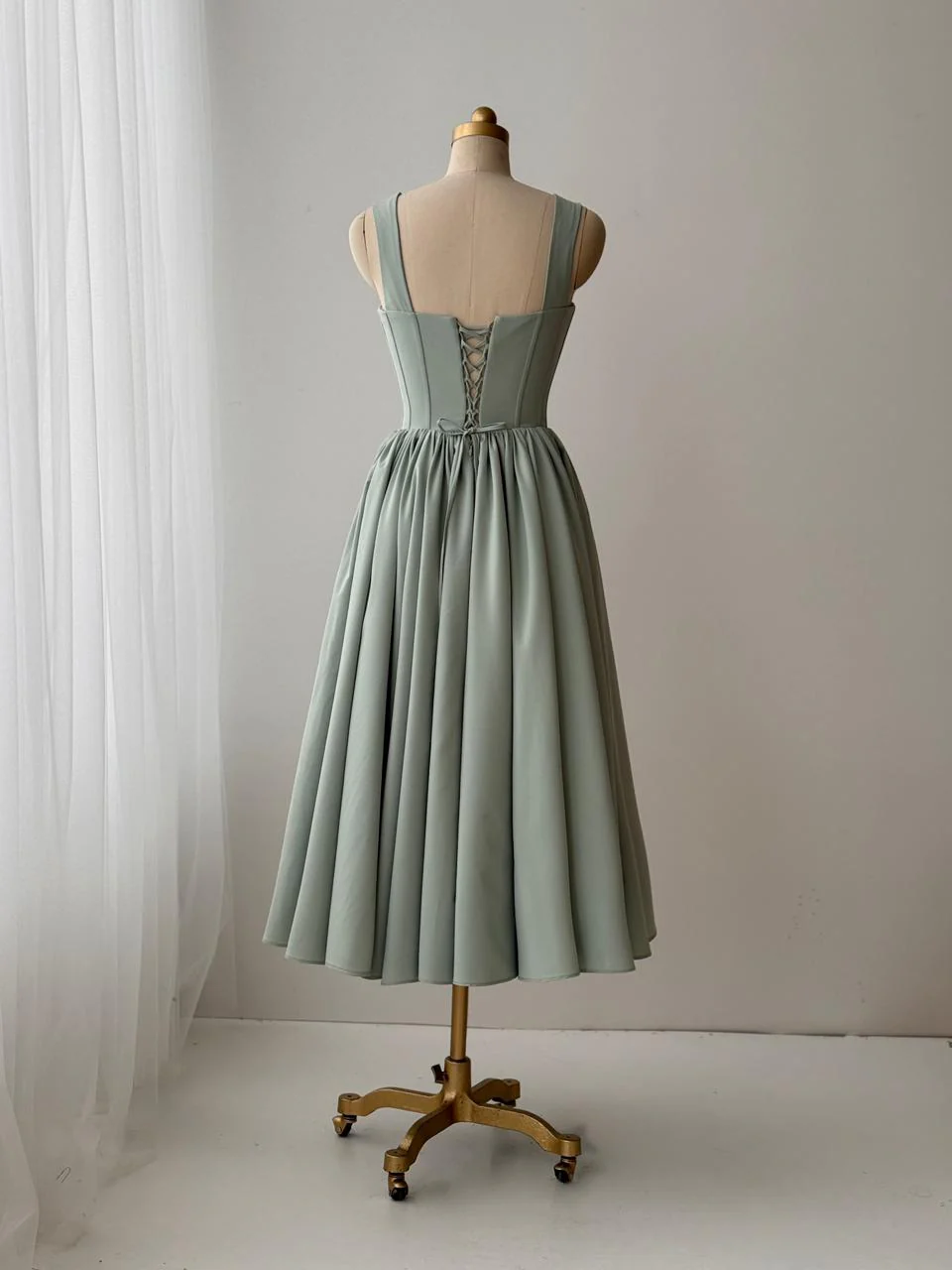 Mintelle Midi Dress - Image 4