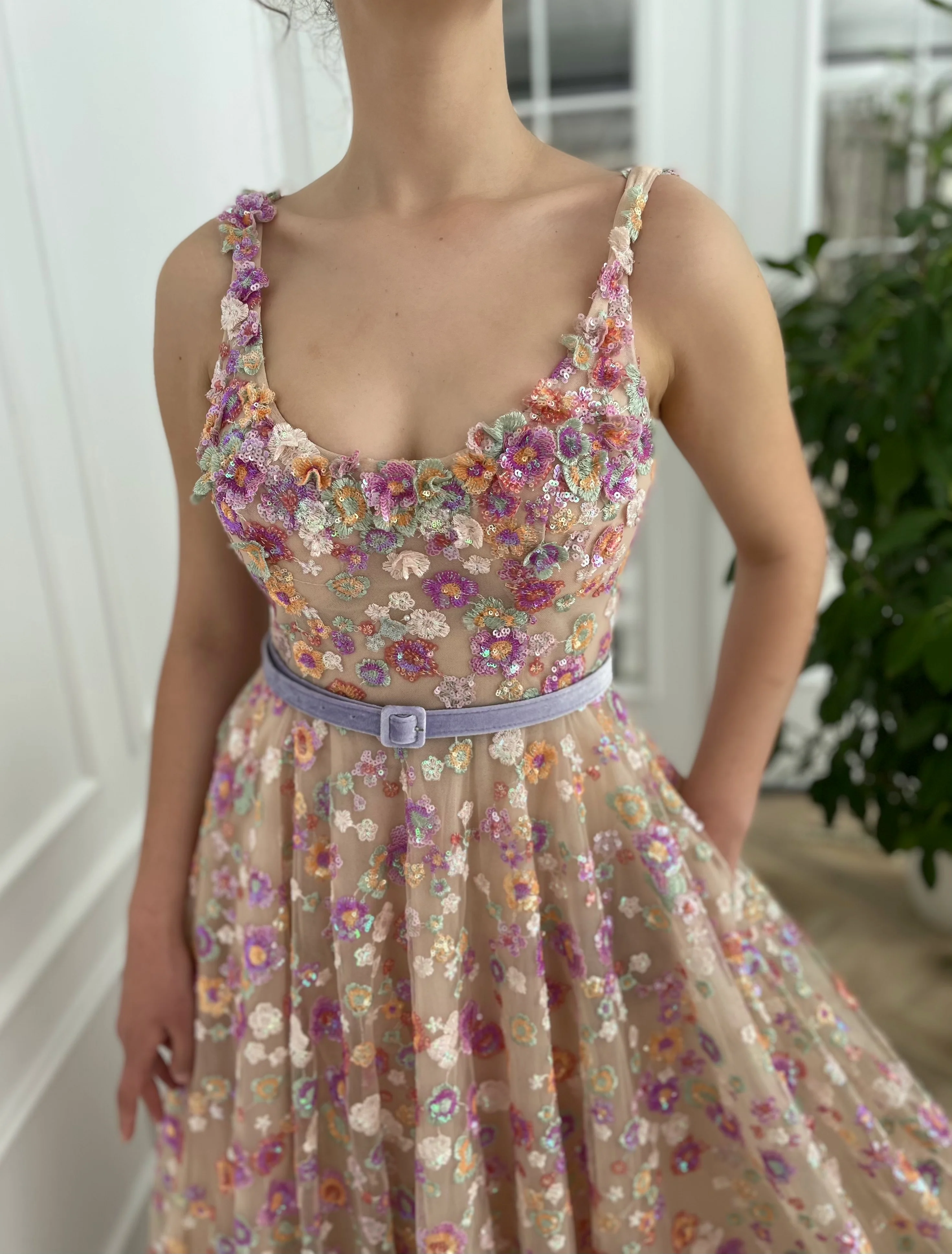 Opalescent Floral Sequined Gown - Image 3
