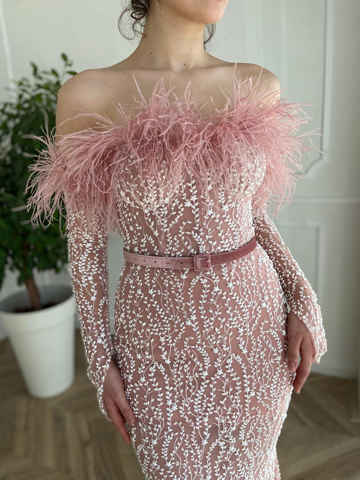 Pink Ivy Silhouette Gown